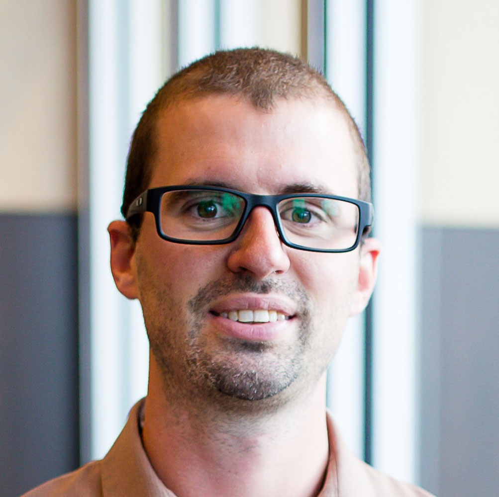 Dr. Benjamin Leis
